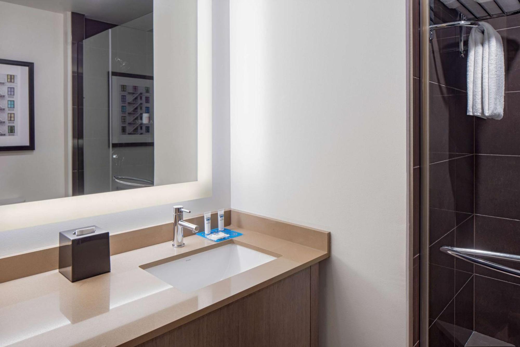 Hyatt House New Orleans Downtown Hotell Exteriör bild
